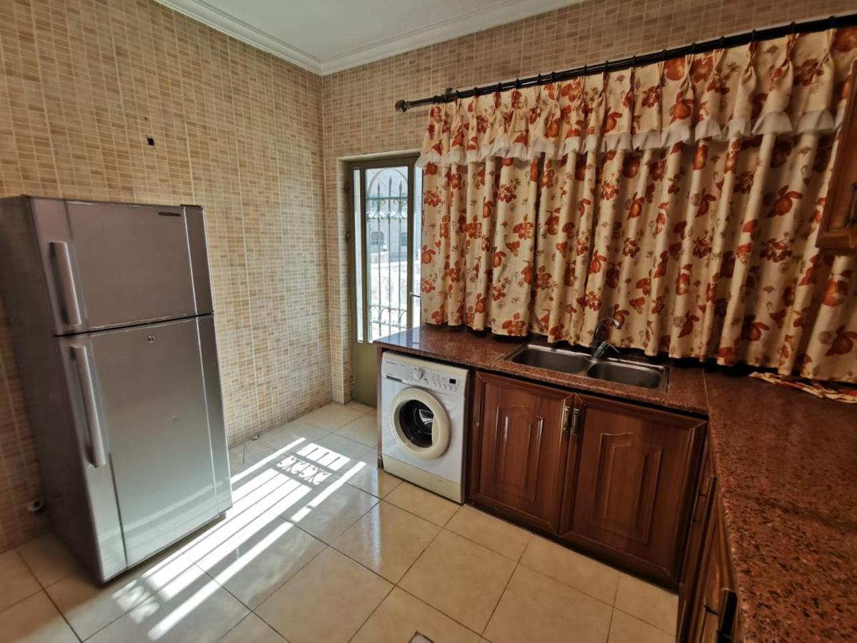 Margarita Furnished Apartments Amman Eksteriør billede